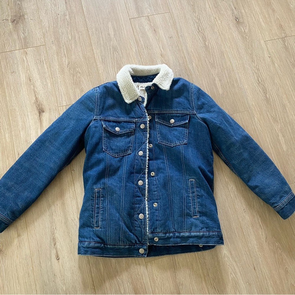 Madewell thick denim Sherpa jacket with puffer lined sleeves